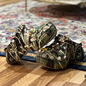Camo Platform Crocs Women’s 10